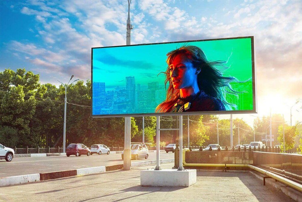 The Power of Outdoor Advertising Screens